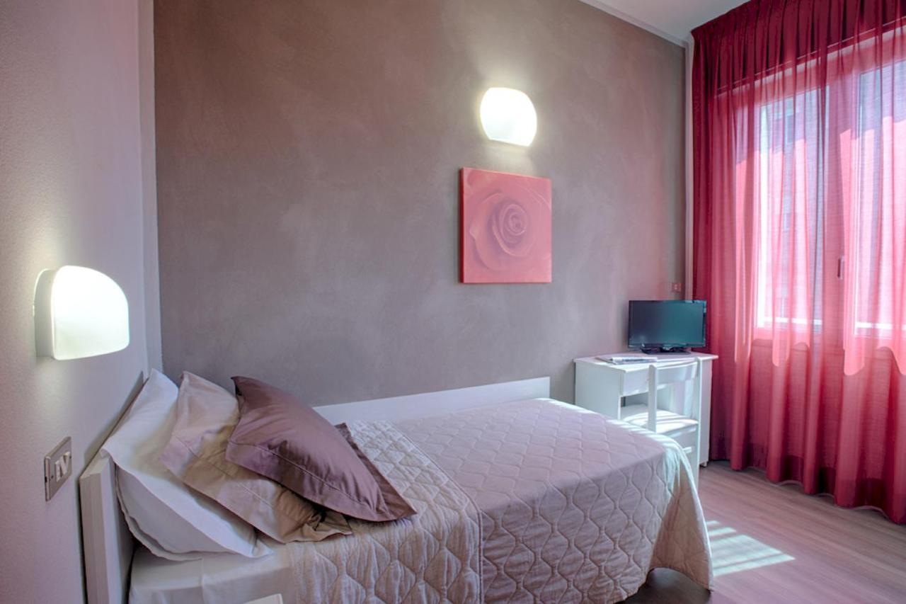 Hotel Columbia Bellaria-Igea Marina Pokój zdjęcie